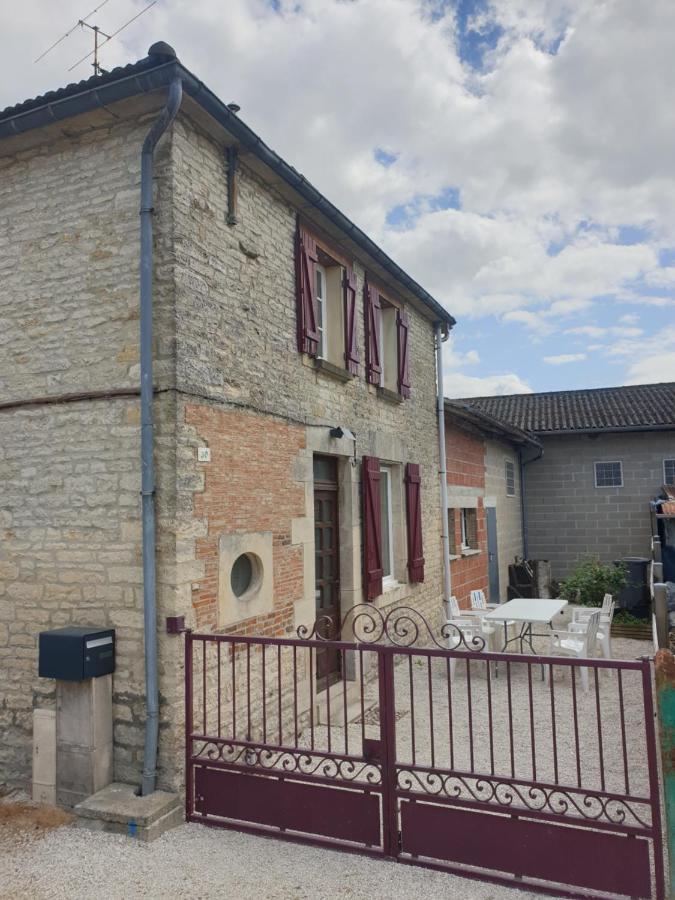 Gite Au Village Du Domaine Le Colombier Dienville Экстерьер фото